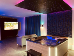 Loft avec Jacuzzi pro et sauna privatif